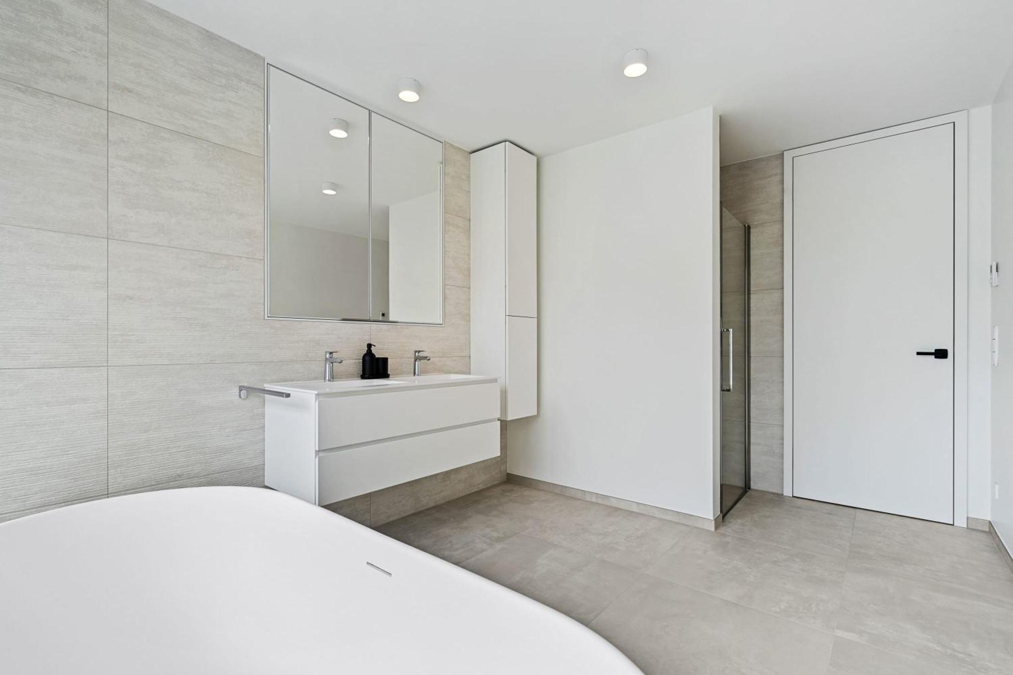 Upscale Urban Style & Comfort For Six Lussemburgo